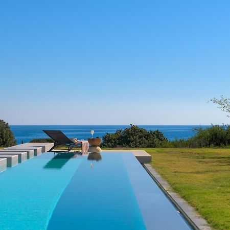 Albatross Beach Front Villas Gennadi Esterno foto