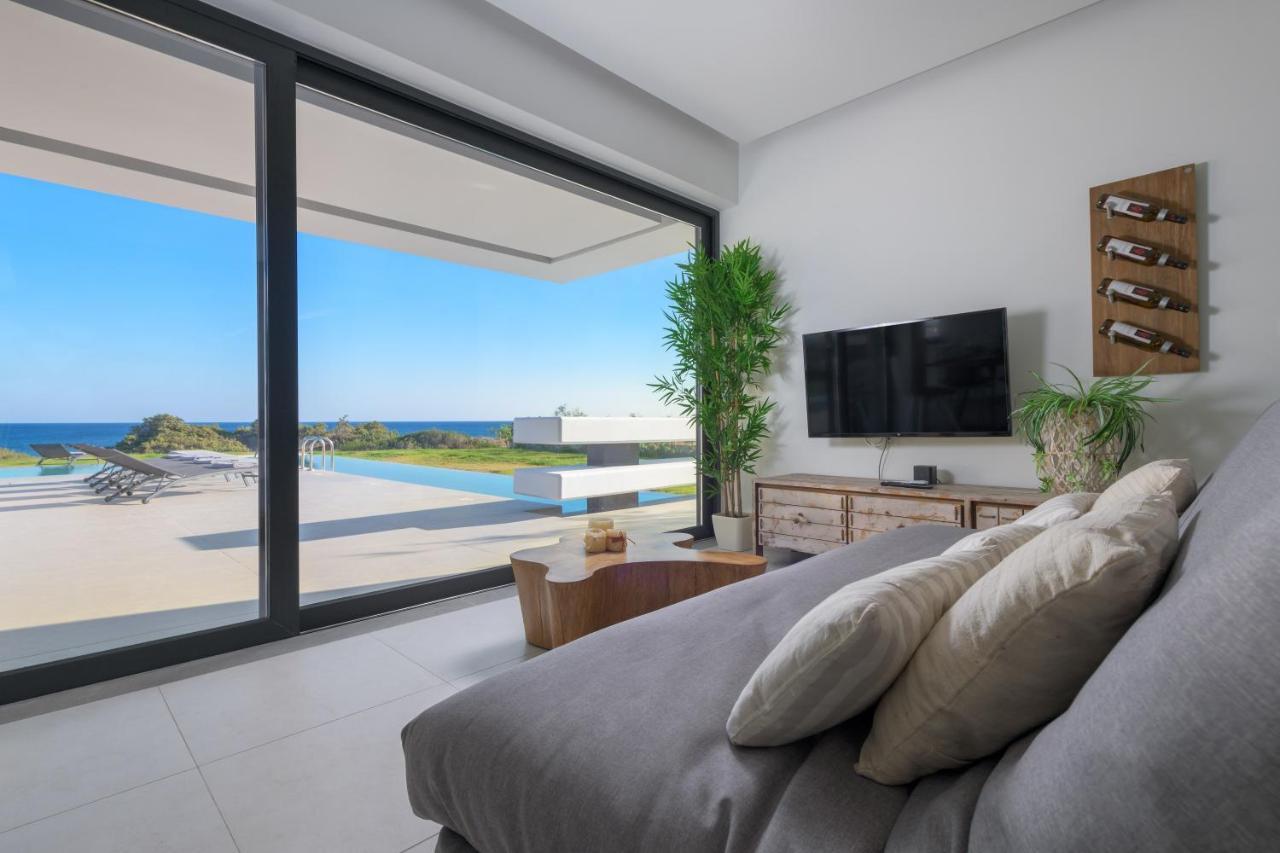 Albatross Beach Front Villas Gennadi Esterno foto